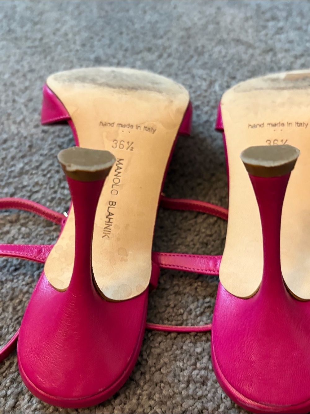 Manolo Blahnik Hot Pink leather Strappy Heels with Bow - Picture 10 of 16